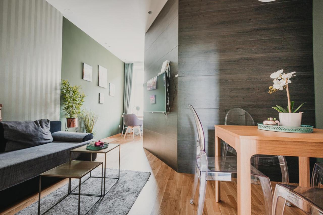 ZEUS Design Apartments Lovely Home Wenen Buitenkant foto